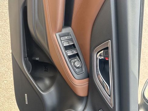 Used 2021 Subaru Forester Touring image 18