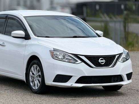 Used 2018 Nissan Sentra SV FWD image 15
