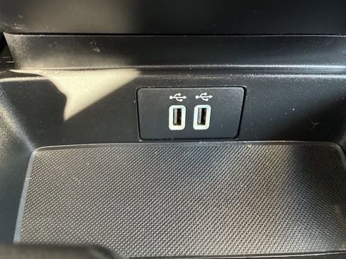 Used 2020 Ford Ranger XLT image 32