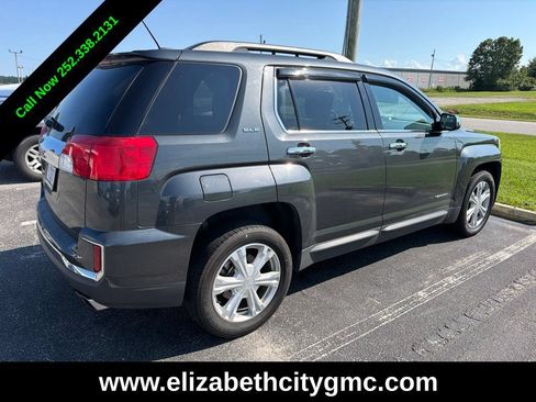Used 2017 GMC Terrain SLE w/ Chrome Edition FWD image 5