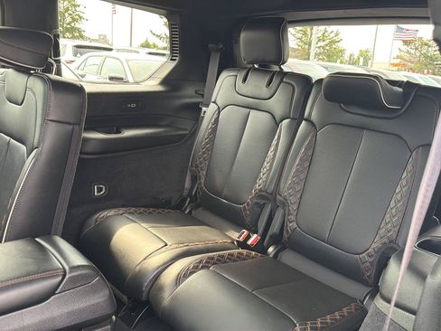 Certified 2024 Jeep Grand Cherokee L Summit AWD/4WD image 22
