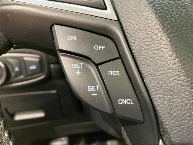 Used 2015 Ford Edge SEL w/ Equipment Group 201A FWD image 39