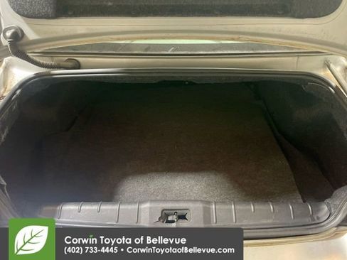 Used 2010 Chevrolet Malibu LS image 16