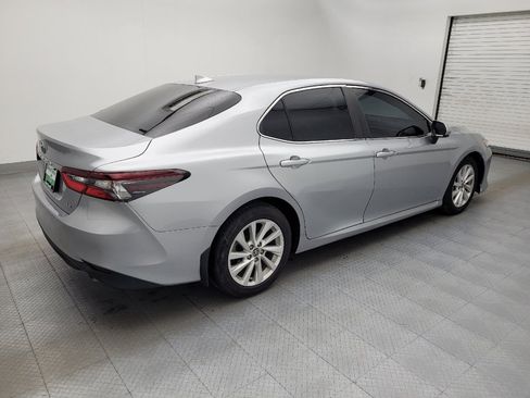 Used 2022 Toyota Camry LE FWD image 10