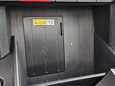 Used 2023 Toyota Sequoia Platinum image 25