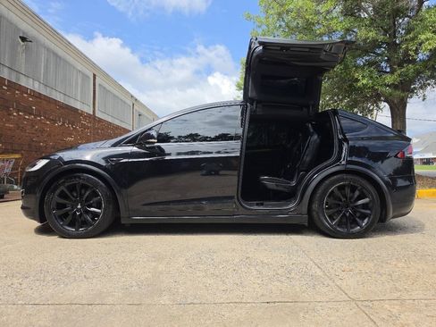 Used 2018 Tesla Model X 100D AWD/4WD image 6