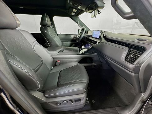 New 2026 INFINITI QX80 Autograph w/ Premium Cargo Package image 38