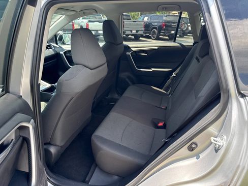 Used 2024 Toyota RAV4 XLE FWD image 12