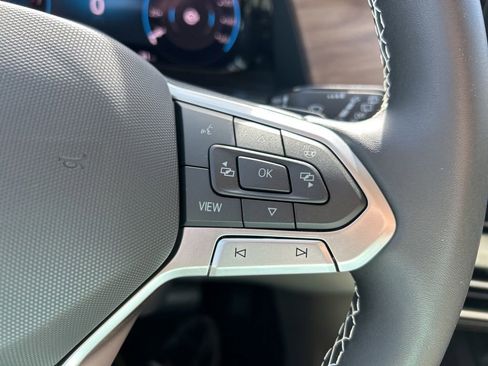 New 2026 Volkswagen Atlas SE image 28