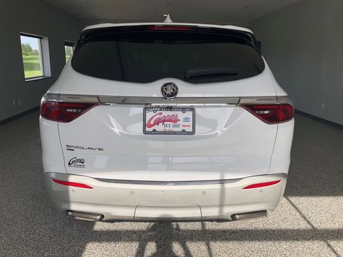 Used 2023 Buick Enclave Essence w/ Experience Buick Package AWD/4WD image 3
