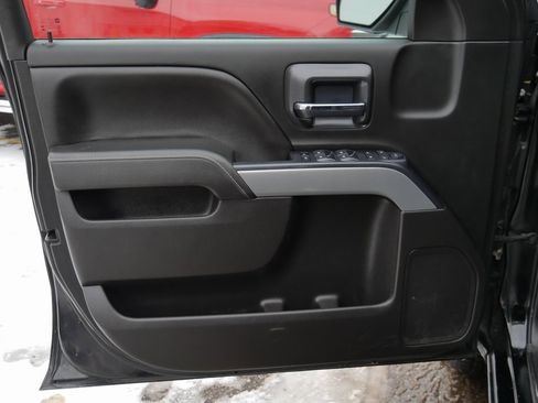 Used 2019 Chevrolet Silverado 1500 LT w/ All Star Edition image 27