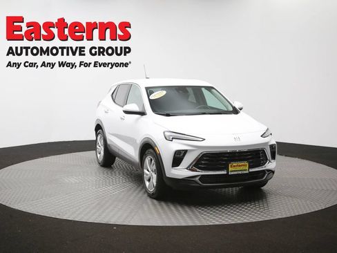 Used 2024 Buick Encore GX Preferred FWD image 50