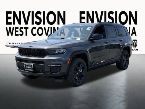 New 2025 Jeep Grand Cherokee L Limited w/ Black Appearance Package image 4