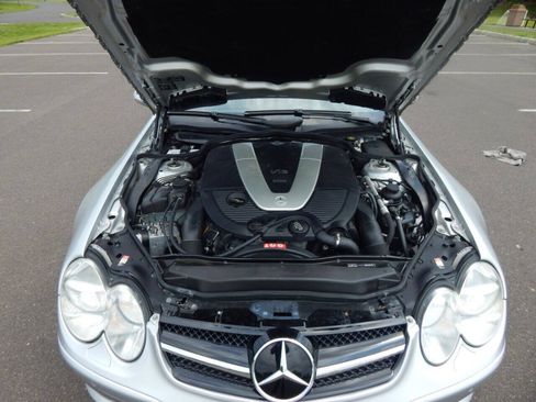 Used 2005 Mercedes-Benz SL 600 w/ AMG Sport Pkg image 46