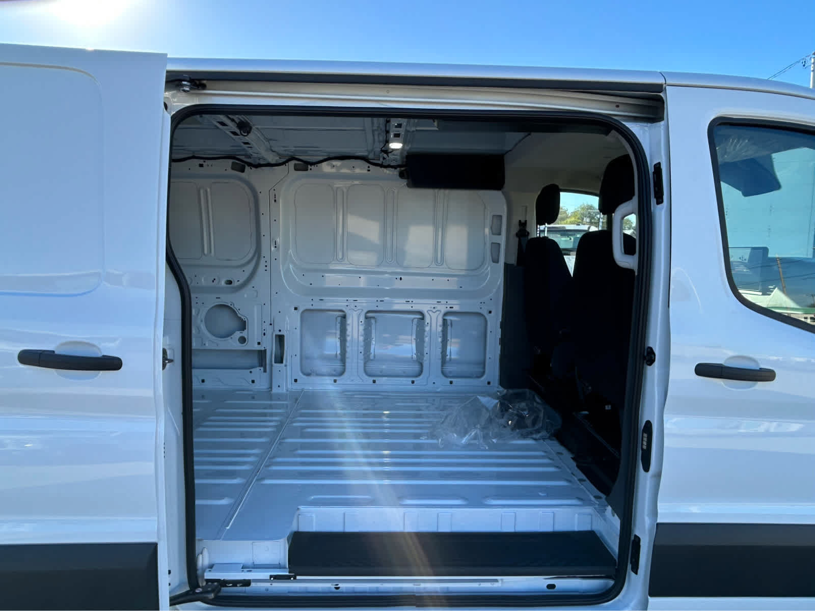 New 2027 Ford Transit 250 Low Roof RWD image 3