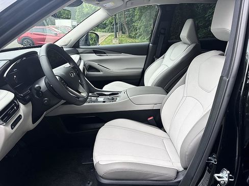 New 2027 INFINITI QX60 Luxe w/ Cargo Package AWD/4WD image 13