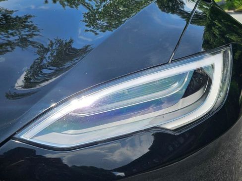 Used 2022 Tesla Model S AWD/4WD image 26