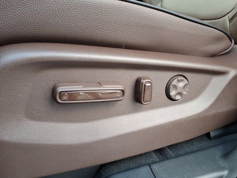 New 2026 Honda Odyssey Touring image 8