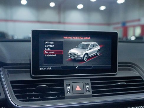 Used 2020 Audi SQ5 Premium Plus w/ Premium Plus Package AWD/4WD image 49