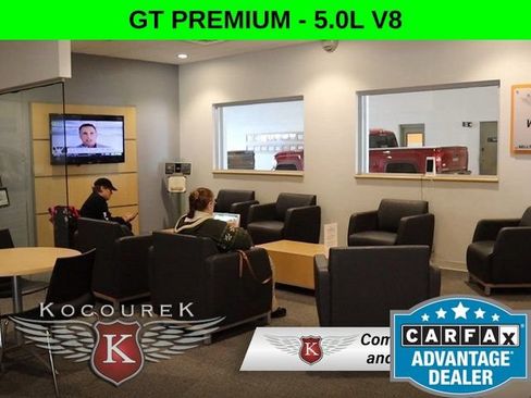 Used 2025 Ford Mustang GT Premium RWD image 32