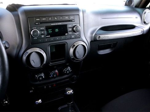 Used 2013 Jeep Wrangler Unlimited Sport w/ Connectivity Group image 16