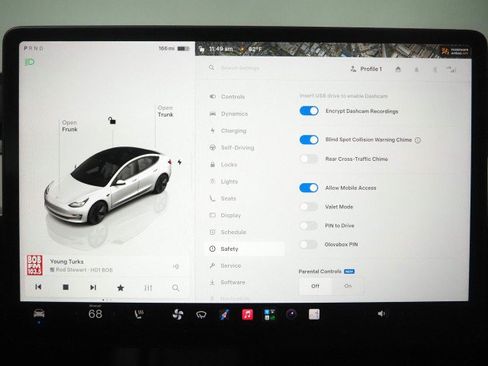 Used 2023 Tesla Model 3 RWD image 33