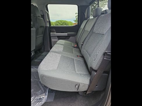 New 2025 Ford F350 XLT w/ Black Appearance Package image 51