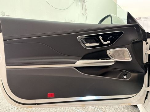 New 2026 Mercedes-Benz CLE 450 4MATIC Coupe image 12