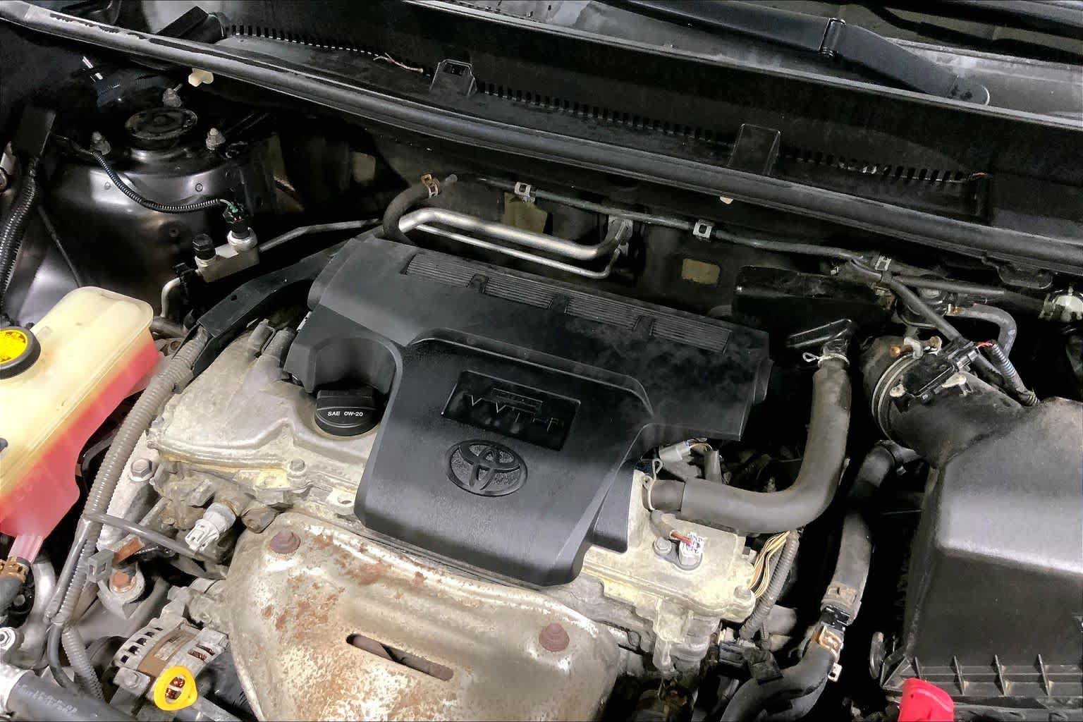 Used 2014 Toyota RAV4 XLE AWD/4WD image 33