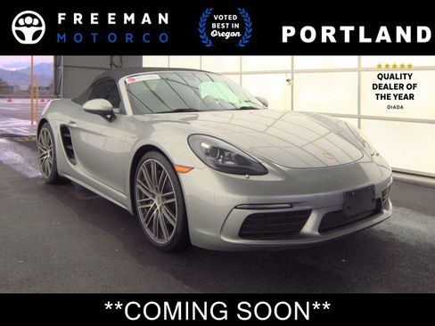 Used 2017 Porsche 718 Boxster S image 1