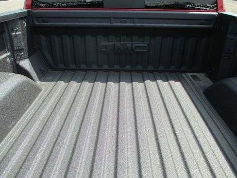 New 2026 GMC Sierra 1500 AT4 w/ AT4 Premium Package AWD/4WD image 7