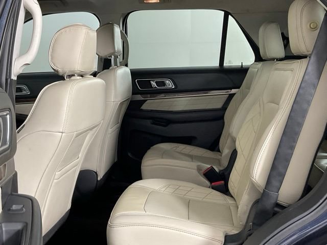 Used 2017 Ford Explorer Platinum AWD/4WD image 17