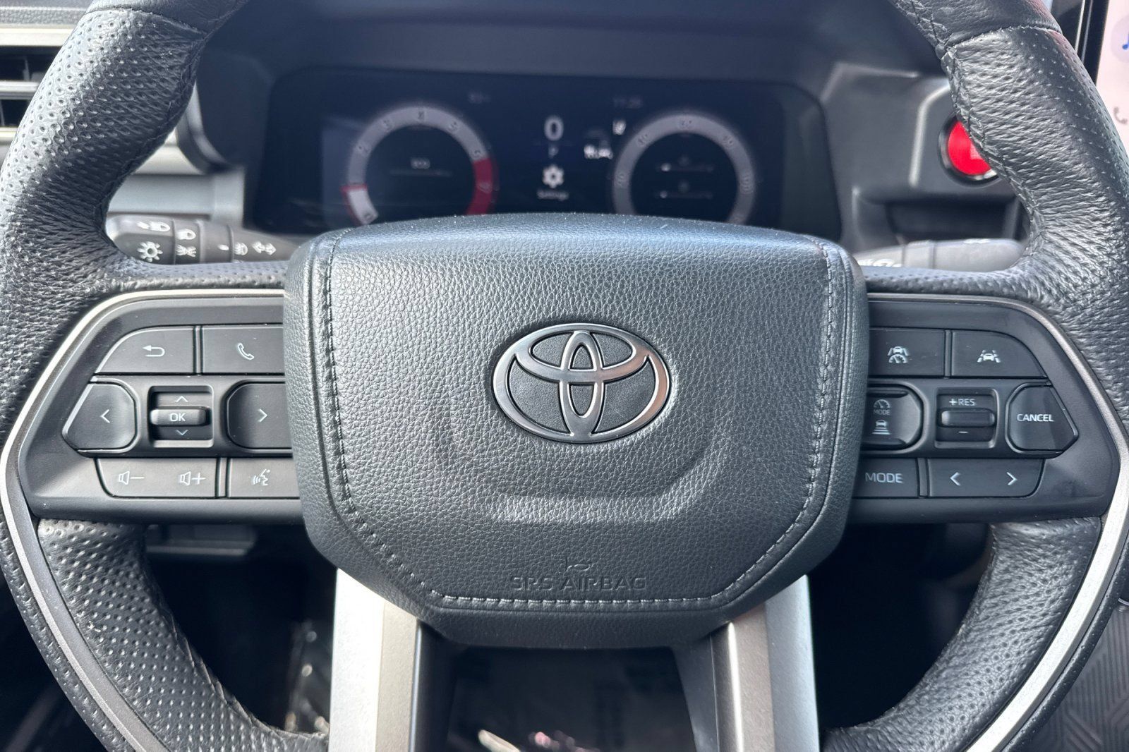 Certified 2024 Toyota Tacoma TRD Sport AWD/4WD image 28