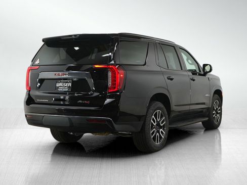 Used 2023 GMC Yukon AT4 AWD/4WD image 5