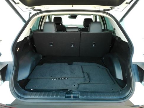 Used 2022 Hyundai Ioniq 5 SEL image 26