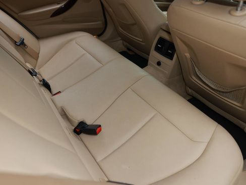 Used 2015 BMW 328i Sedan RWD image 12