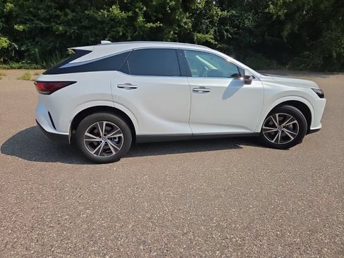 Used 2023 Lexus RX 350 Premium Plus w/ Cold Area Package AWD/4WD image 17