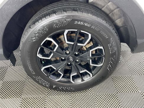 Used 2022 Hyundai Santa Cruz SEL image 32