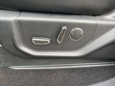 Used 2018 Ford F250 Lariat w/ Lariat Ultimate Package image 21