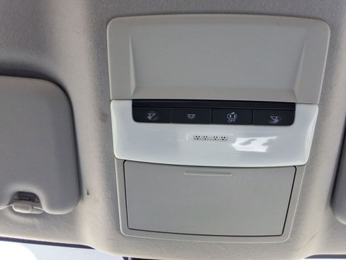 Used 2022 Nissan Sentra SV FWD image 19