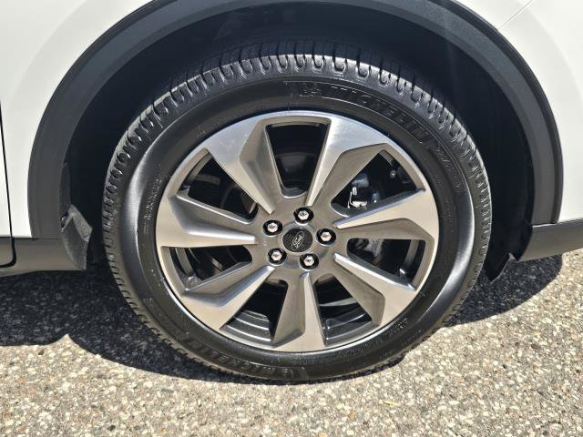Used 2023 Ford Escape Platinum AWD/4WD image 32