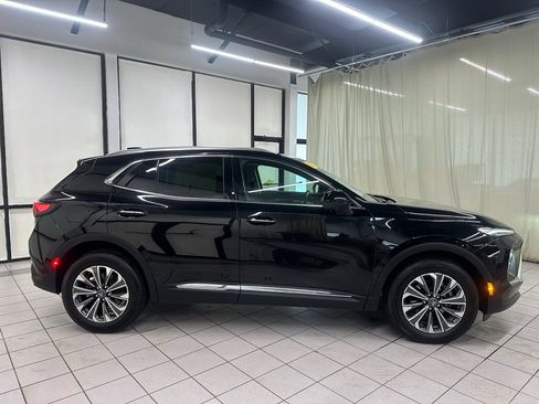 Used 2025 Buick Envision Preferred image 3