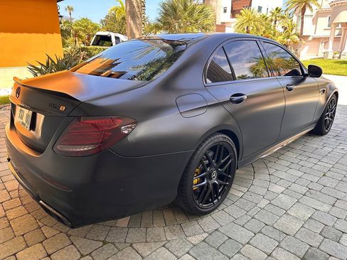 Used 2018 Mercedes-Benz E 63 AMG S image 31
