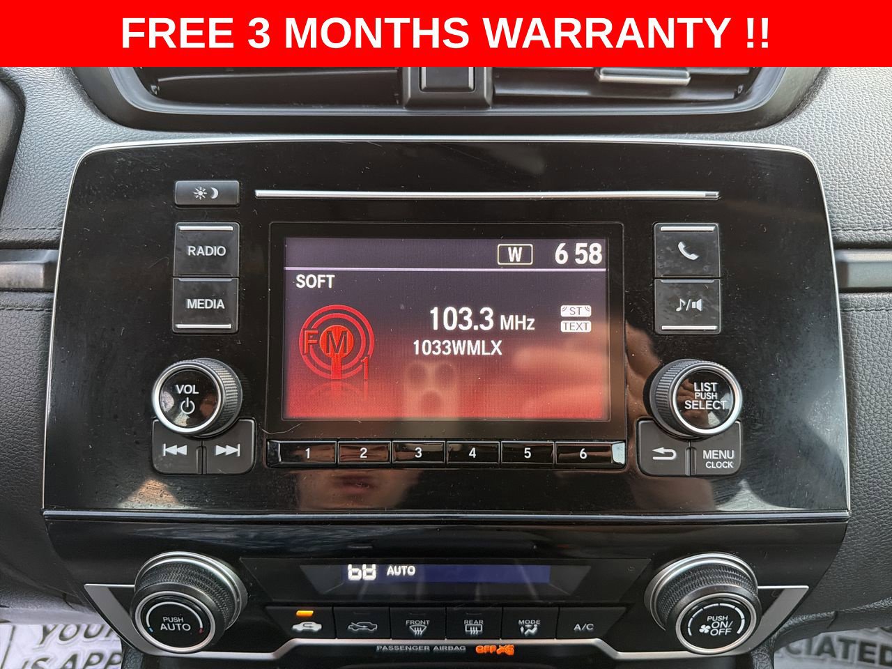 Used 2019 Honda CR-V LX image 17
