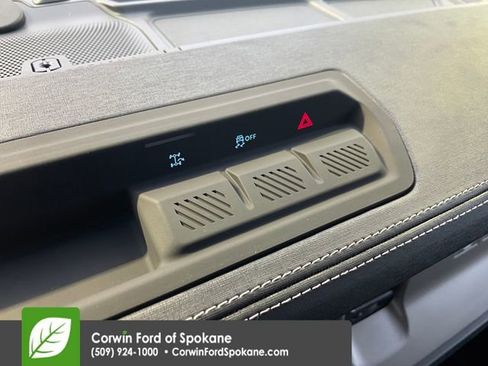 New 2025 Ford Bronco Outer Banks image 30