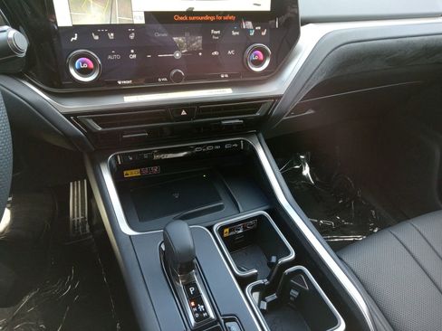 Used 2025 Lexus TX 350 AWD w/ Technology Package image 19