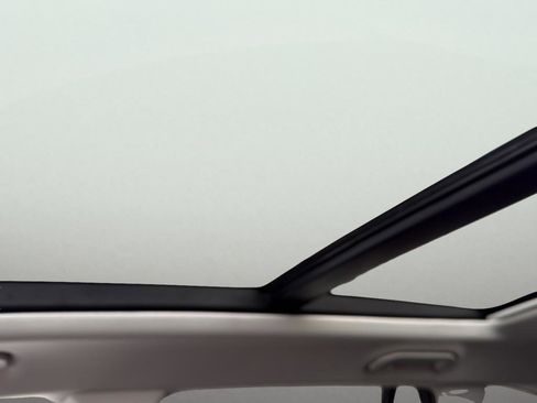 New 2026 Mercedes-Benz GLS 450 4MATIC image 18