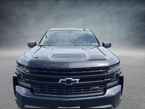 Used 2022 Chevrolet Silverado 1500 LT Trail Boss AWD/4WD image 2