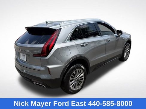 Used 2025 Cadillac XT4 Premium Luxury AWD/4WD image 8