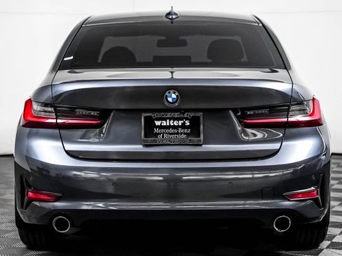 Used 2022 BMW 330i Sedan w/ Convenience Package RWD image 10